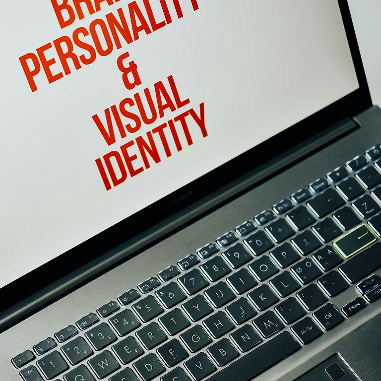 La Conexión que no ves: Cómo vincular la experiencia presencial con estrategias digitales efectivas